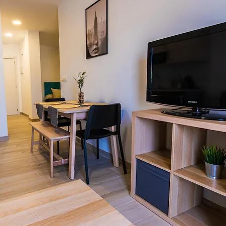 Turisticos Jose Cruz Apartment Nerja