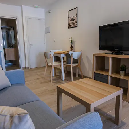 Turisticos Jose Cruz Apartment Nerja